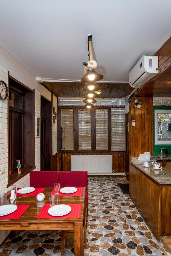 Lovely Apartment تبليسي المظهر الخارجي الصورة